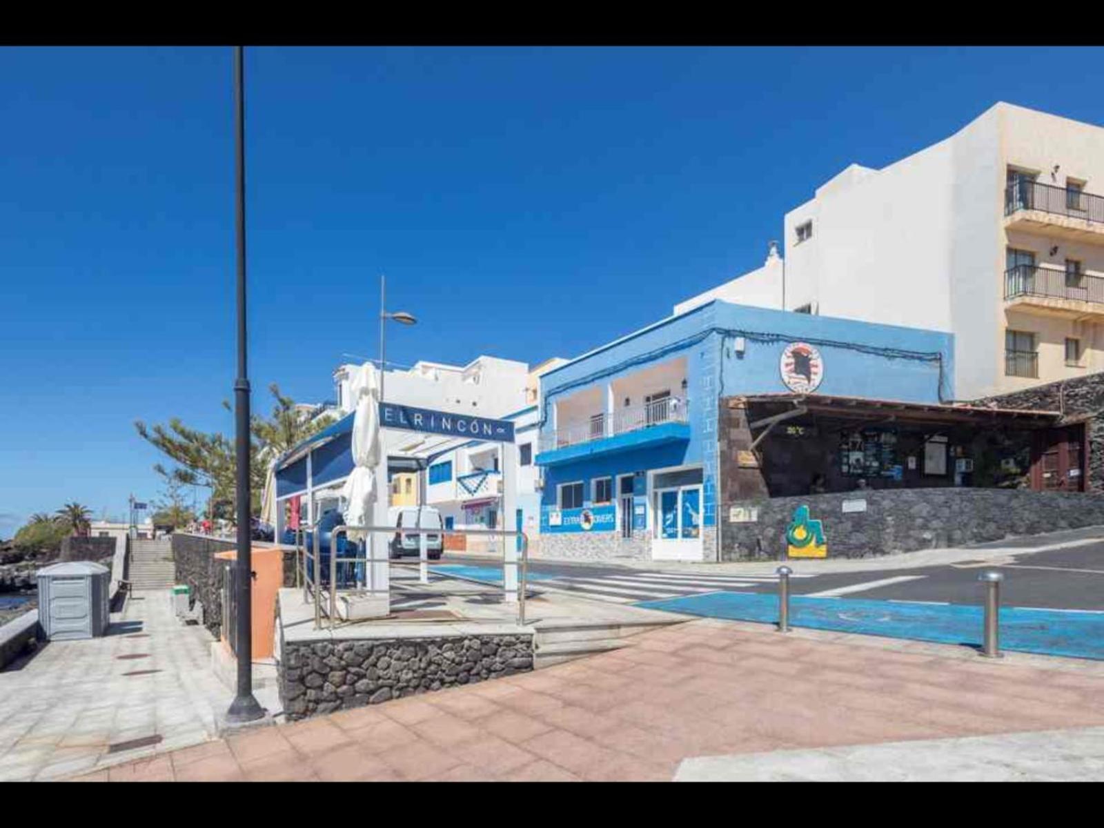 Apartamentos Varadero en primera línea de mar Playa La Restinga Exterior foto
